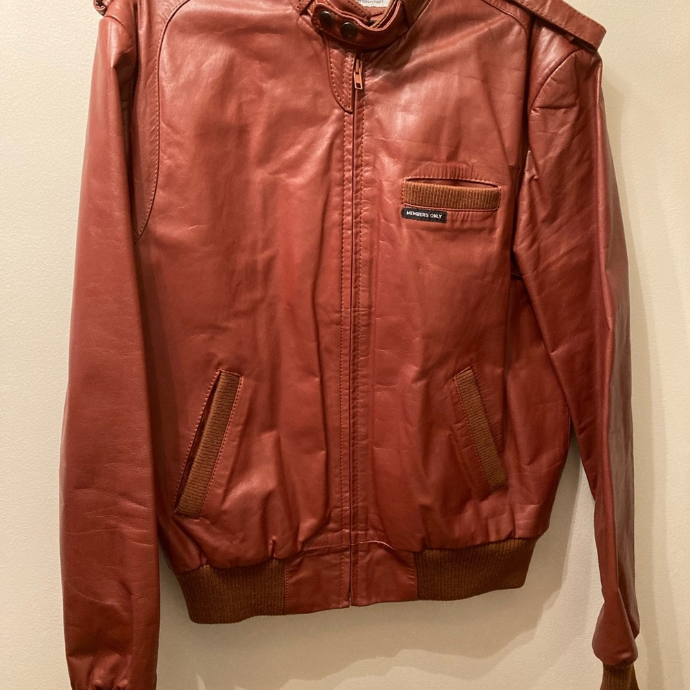 Men's Rust Colored Member’s Only 44L Vintage Leather Jacket